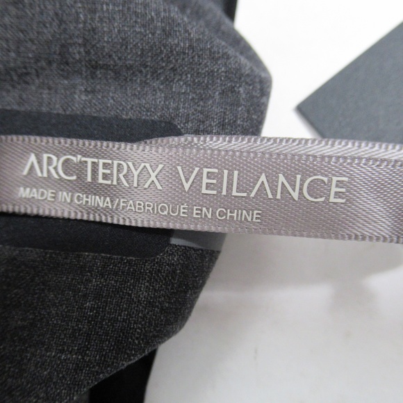 Arc'teryx Veilance Men's Convex Wool Blazer Black Heather Size L - Picture 6 of 12